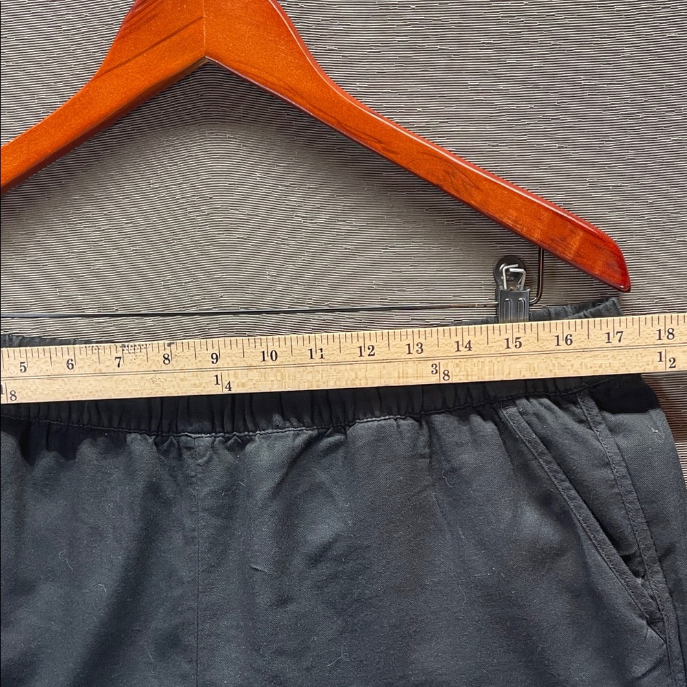 Madewell Black‎ Athletic Shorts Elastic Waistband Moisture-Wicking - Picture 3 of 8